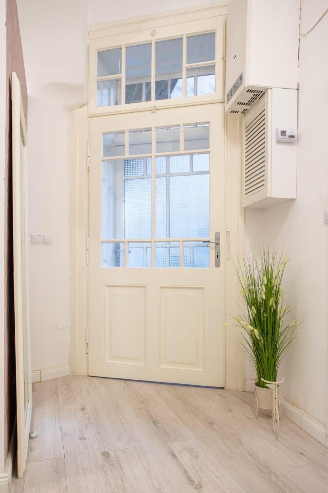 Luxury Ultra Central Sibiu Luaran gambar